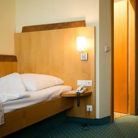 Kronenhotel Hotel