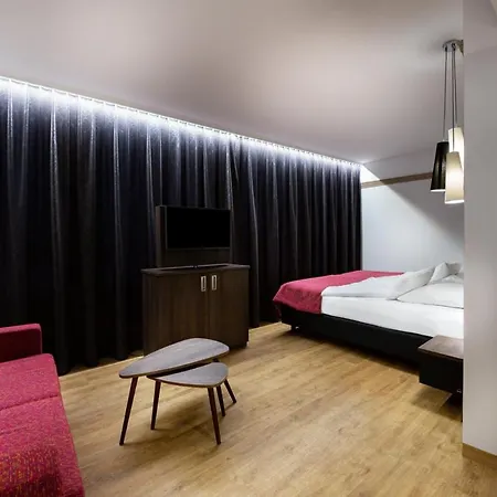 Kronenhotel Hotel