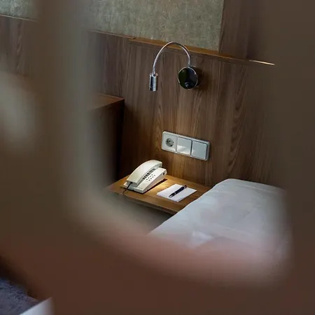 Kronenhotel Hotel