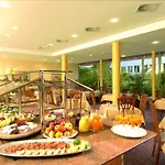 Szálloda Kronenhotel