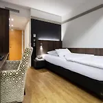 Szálloda Kronenhotel 4*