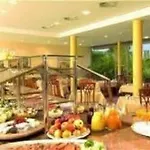 Szálloda Kronenhotel
