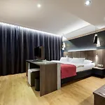Kronenhotel Szálloda Stuttgart