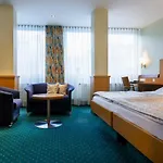 Kronenhotel Szálloda Stuttgart