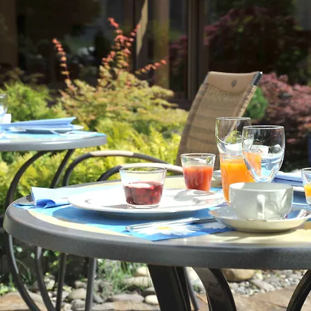 Kronenhotel Szálloda 4*