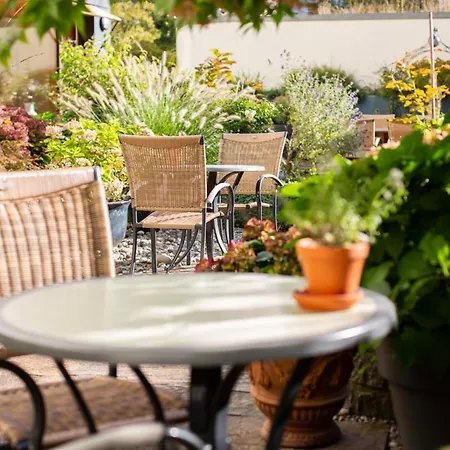Kronenhotel Szálloda Stuttgart