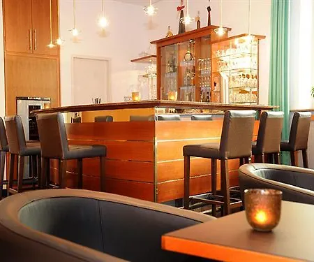 Szálloda Kronenhotel 4*
