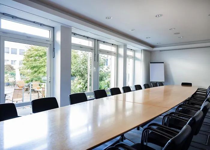 クローネンホテル ホテル 4*