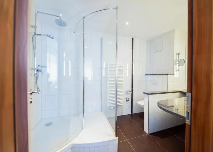 クローネンホテル ホテル